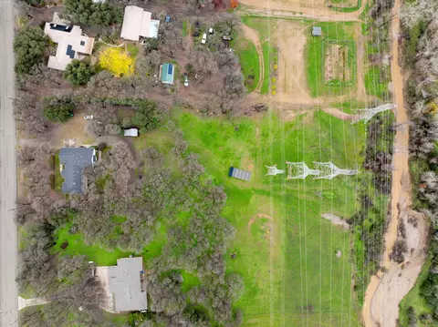 View/Area - 14535 Molluc Dr, Red Bluff, CA 96080 photo 6 of 11