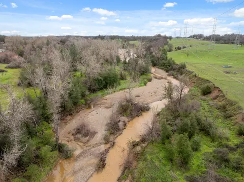 View/Area - 14535 Molluc Dr, Red Bluff, CA 96080 photo 8 of 11