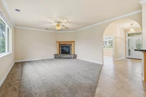 Living - 14535 Molluc Dr, Red Bluff, CA 96080 photo 1 of 2