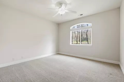 Bedroom - 14535 Molluc Dr, Red Bluff, CA 96080 photo 6 of 7