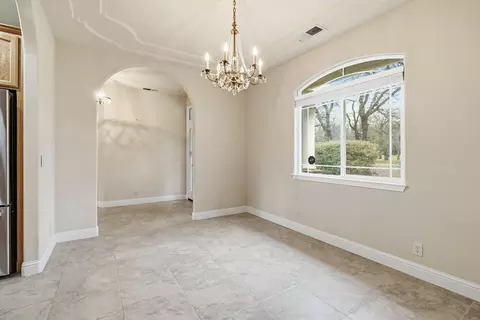 Entry Way - 14535 Molluc Dr, Red Bluff, CA 96080 photo 3 of 6