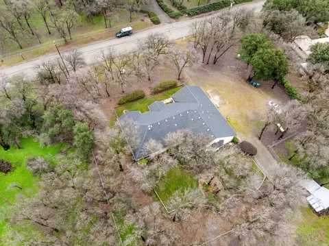 View/Area - 14535 Molluc Dr, Red Bluff, CA 96080 photo 4 of 11