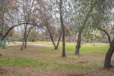 13335 Tierra Heights Rd, Redding, CA 96003 photo 29