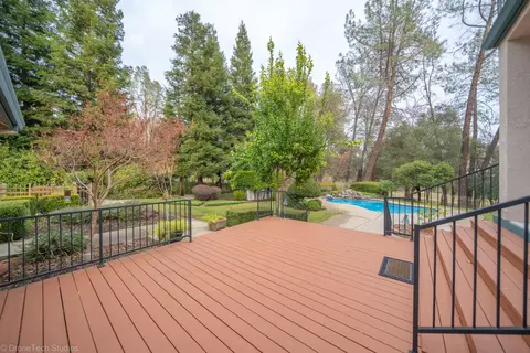 13335 Tierra Heights Rd, Redding, CA 96003 photo 8