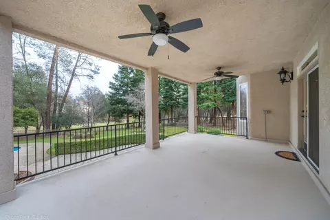 13335 Tierra Heights Rd, Redding, CA 96003 photo 21