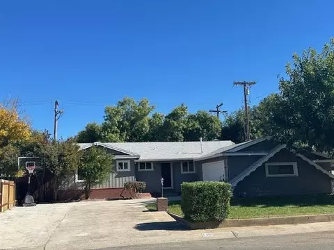 6405 El Camino Dr, Redding, CA 96001
