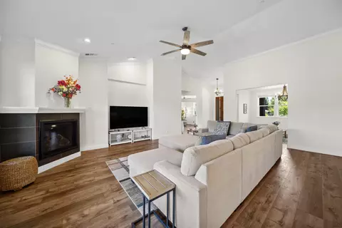 Living - 4648 Kilkee Dr, Redding, CA 96001 photo 1 of 3