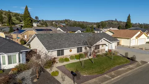 View/Area - 3110 Bedrock Ln, Redding, CA 96003 photo 3 of 7