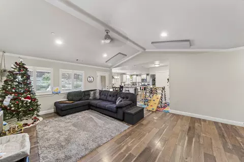 11365 Puffin Way, Redding, CA 96003 photo 10