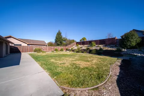 11365 Puffin Way, Redding, CA 96003 photo 26