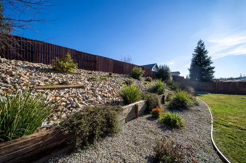 11365 Puffin Way, Redding, CA 96003 photo 28