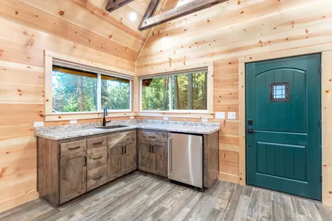 Kitchen - Undisclosed, Shingletown, CA 96088 photo 5 of 5