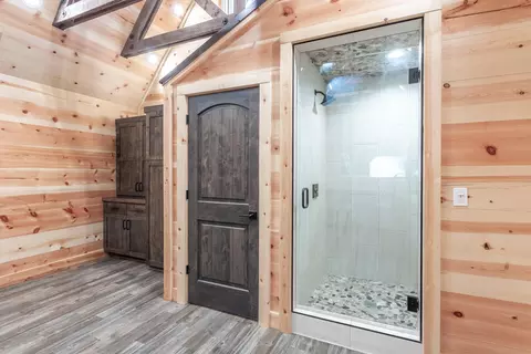 Bath - Undisclosed, Shingletown, CA 96088 photo 4 of 5