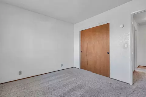 Bedroom - 310 Moonstone Way, Redding, CA 96003 photo 5 of 7