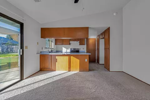 Living - 310 Moonstone Way, Redding, CA 96003 photo 4 of 5