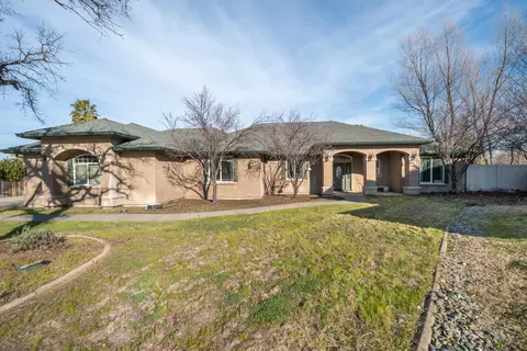 Exterior - 2199 Princeton Way, Redding, CA 96003 photo 12 of 12