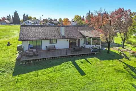 Exterior - 19424 Posey Ln, Redding, CA 96003 photo 3 of 14