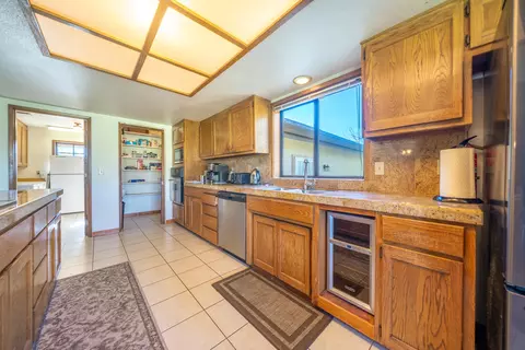 Kitchen - 19424 Posey Ln, Redding, CA 96003 photo 2 of 2