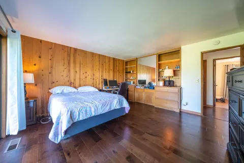 Bedroom - 19424 Posey Ln, Redding, CA 96003 photo 1 of 8