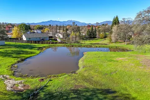 View/Area - 19424 Posey Ln, Redding, CA 96003 photo 10 of 10