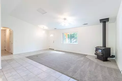 Living - 14978 Oak Knoll Dr, Red Bluff, CA 96080 photo 1 of 5