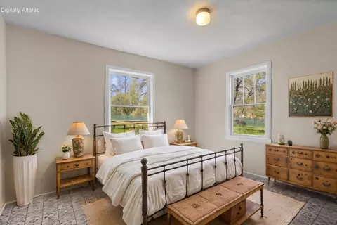 Bedroom - 18439 Old Oasis Rd, Redding, CA 96003 photo 1 of 8