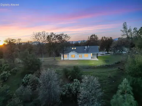 Exterior - 13303 Intermountain Rd, Redding, CA 96003 photo 5 of 19