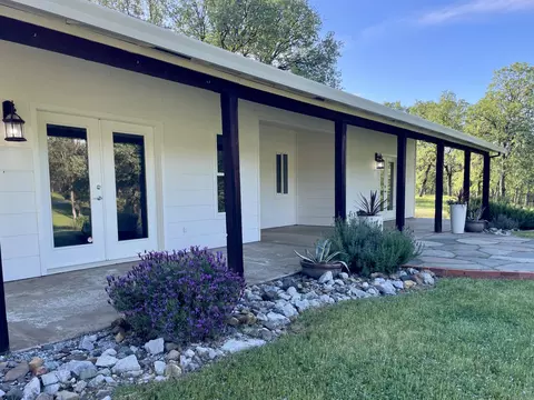 Exterior - 13303 Intermountain Rd, Redding, CA 96003 photo 7 of 19