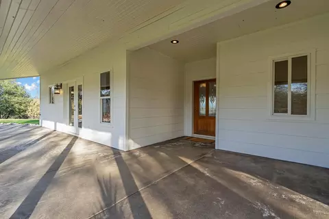 Exterior - 13303 Intermountain Rd, Redding, CA 96003 photo 17 of 19