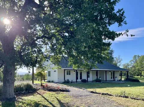 Exterior - 13303 Intermountain Rd, Redding, CA 96003 photo 4 of 19