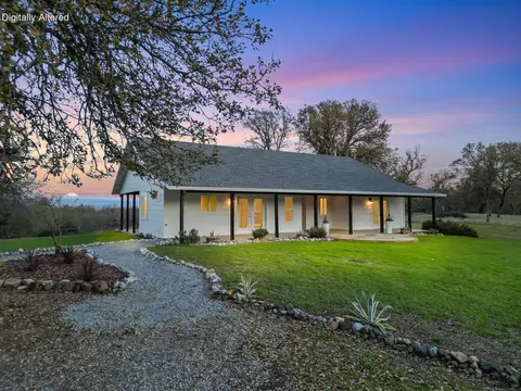 Exterior - 13303 Intermountain Rd, Redding, CA 96003 photo 3 of 19