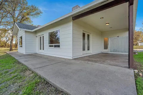 Exterior - 13303 Intermountain Rd, Redding, CA 96003 photo 12 of 19