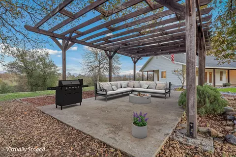 Exterior - 13303 Intermountain Rd, Redding, CA 96003 photo 15 of 19