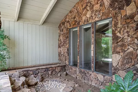 525 Royal Oaks Dr, Redding, CA 96001 photo 40