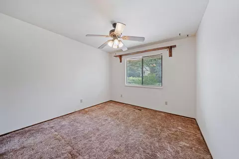 525 Royal Oaks Dr, Redding, CA 96001 photo 27