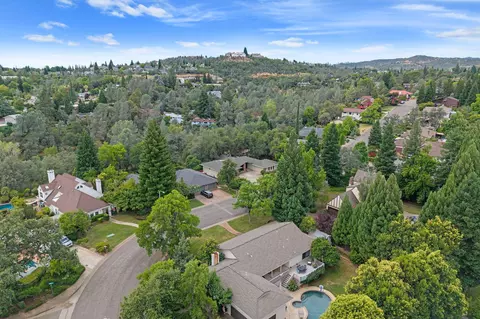 525 Royal Oaks Dr, Redding, CA 96001 photo 51