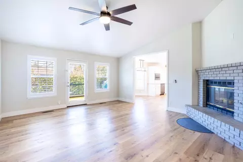 4100 Saratoga Dr, Redding, CA 96002 photo 11