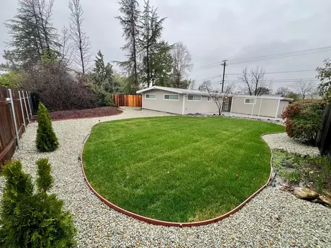 5723 Mountain View Dr, Redding, CA 96003 photo 4