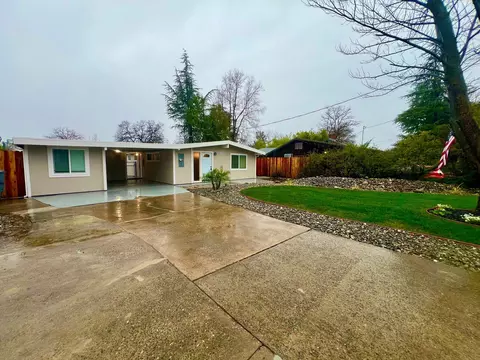 5723 Mountain View Dr, Redding, CA 96003 photo 3