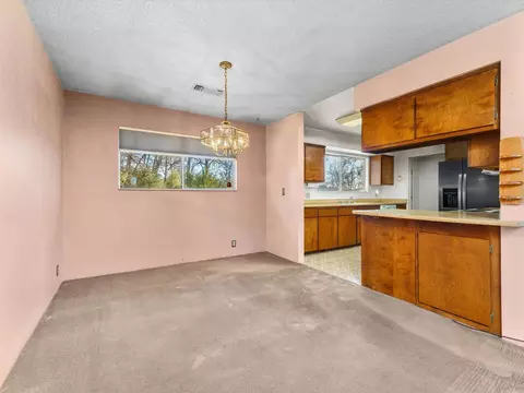 11599 Wilvern Ln, Redding, CA 96003 photo 5