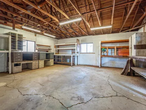 11599 Wilvern Ln, Redding, CA 96003 photo 34