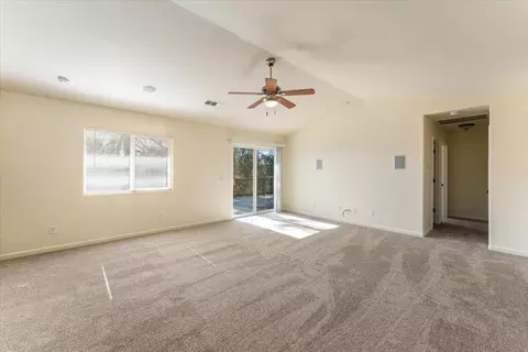 Living - 1263 Riviera Dr, Redding, CA 96001 photo 3 of 4