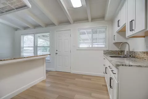 1525 Riviera Dr, Redding, CA 96001 photo 18