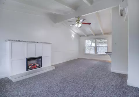 1525 Riviera Dr, Redding, CA 96001 photo 6