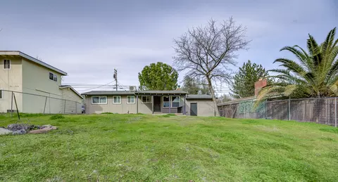 1525 Riviera Dr, Redding, CA 96001 photo 33