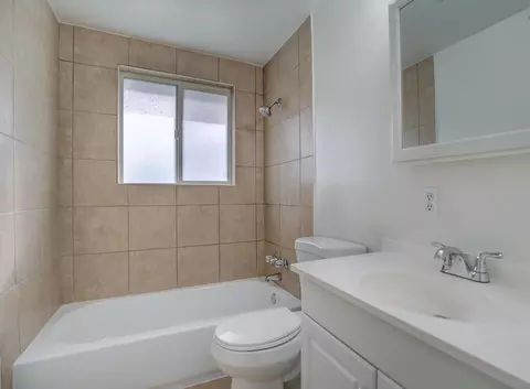 1525 Riviera Dr, Redding, CA 96001 photo 28