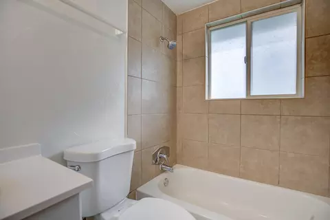 1525 Riviera Dr, Redding, CA 96001 photo 24
