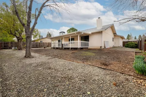 Exterior - 1683 Kildare Dr, Redding, CA 96001 photo 3 of 3