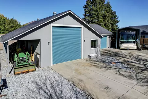 2396 Marilyn Ave, Redding, CA 96002 photo 50