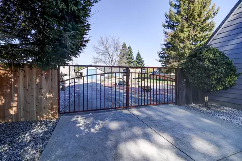 2396 Marilyn Ave, Redding, CA 96002 photo 47